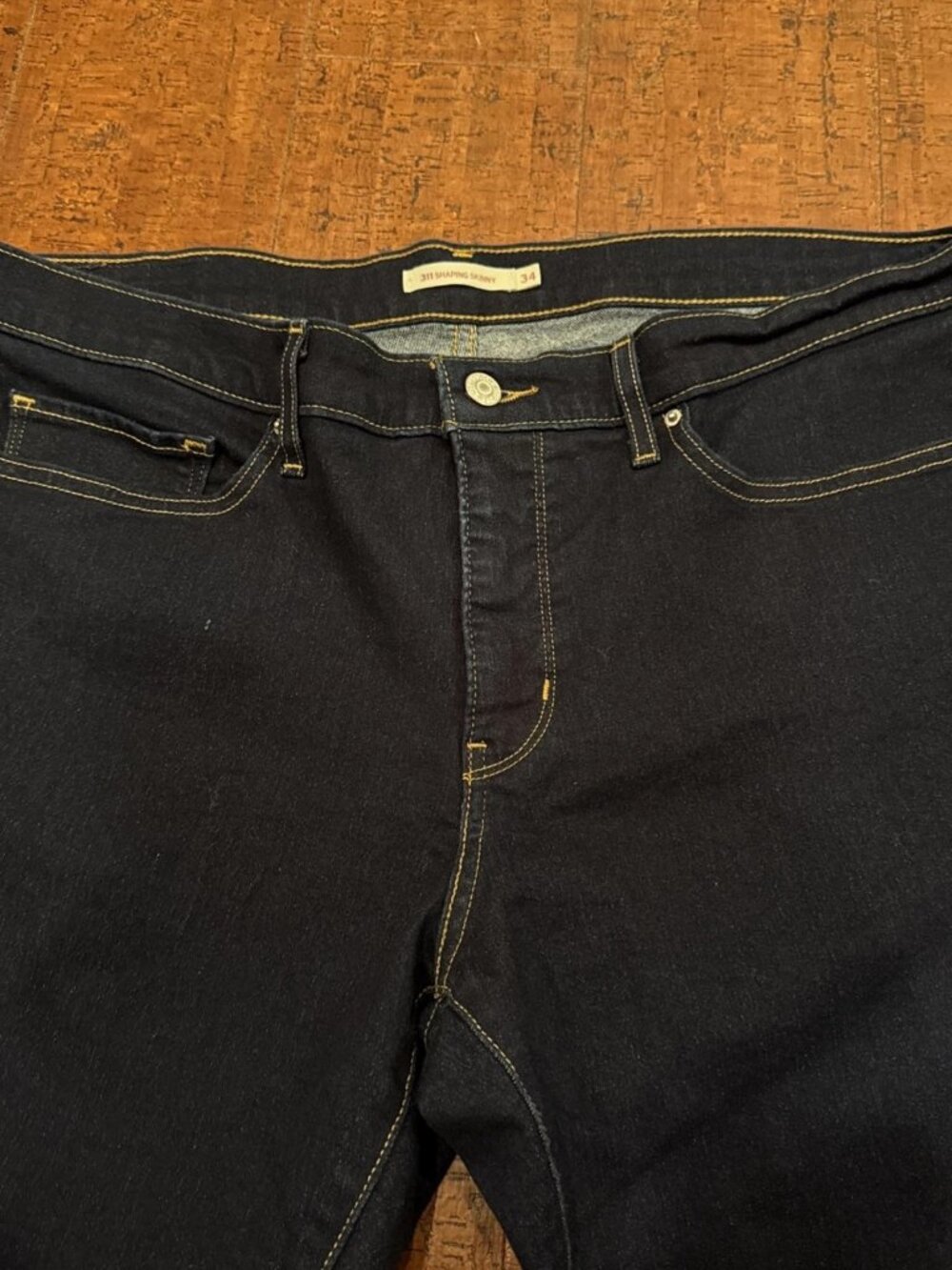Levi’s 311 Size 34 Shaping Skinny Jeans - Picture 3 of 7